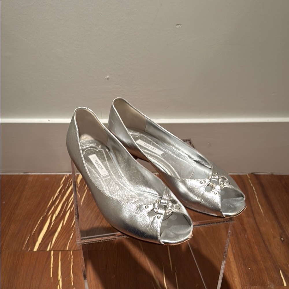 Pollini Ballet peep-toe Flats. Size 39.5 aka 9.5 US.